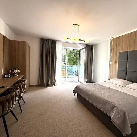 롯지 Eden Premium Sauna, Jacuzzi *