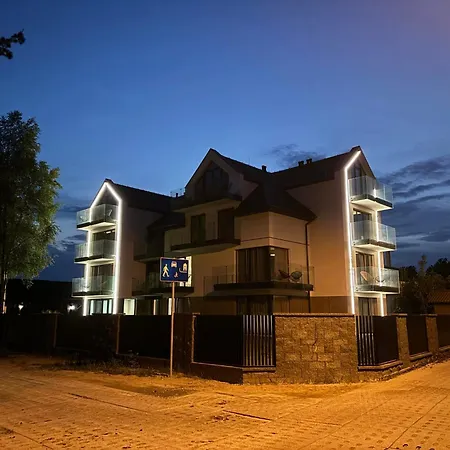 Eden Premium Lodge *