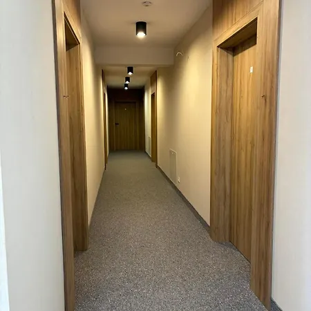 Eden Premium Sauna, Jacuzzi