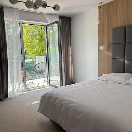 Lodge Eden Premium *
