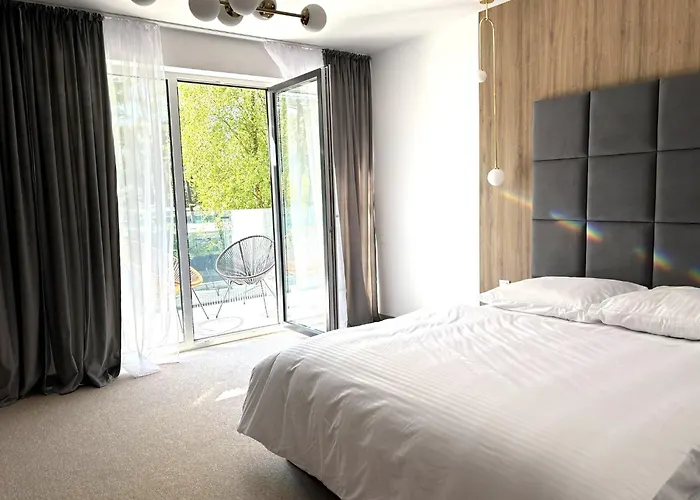 Eden Premium Sauna, Jacuzzi Domek letniskowy *