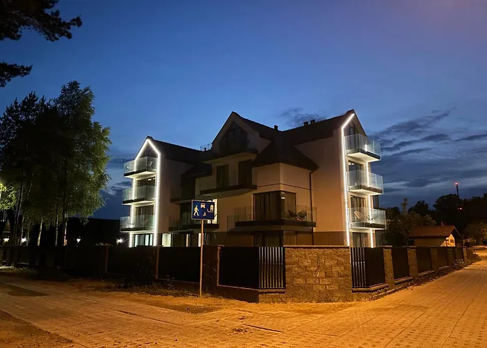 Eden Premium Sauna, Jacuzzi Domek letniskowy *